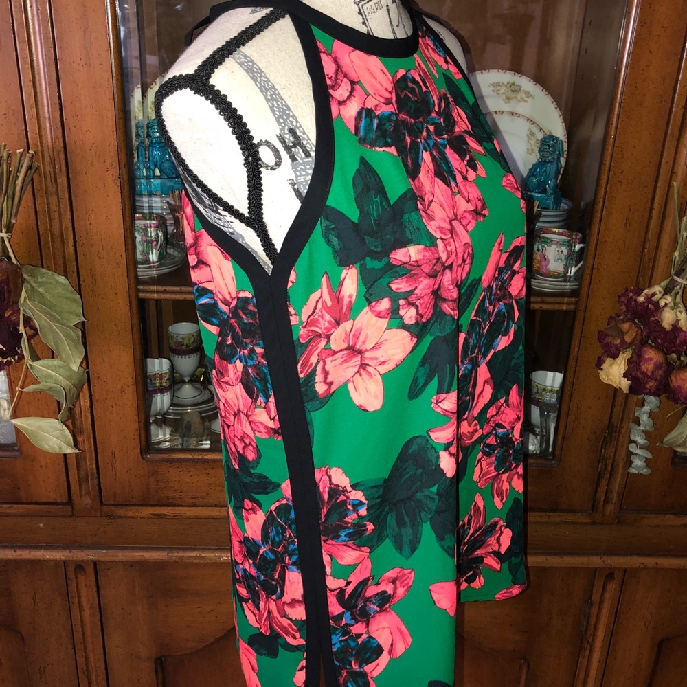Multi Colored blouse - Picture 2 of 3